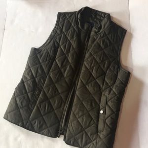 Gap Quilted vest